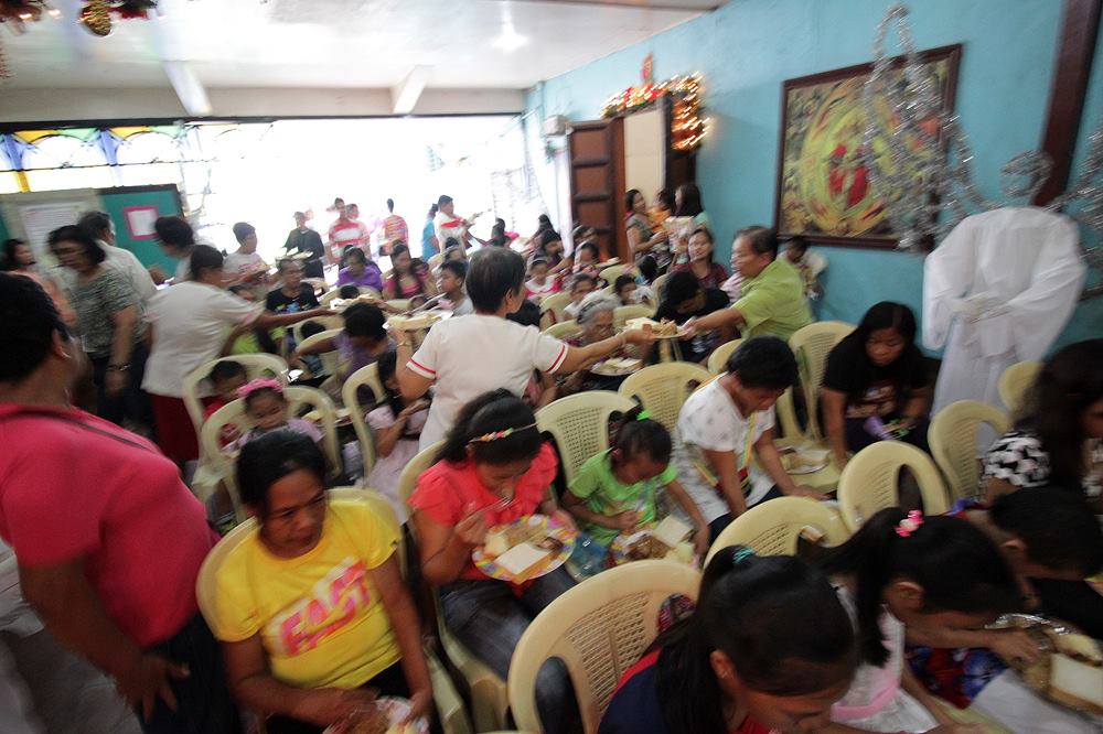 Christmas Day Service and Congregation Christmas Party